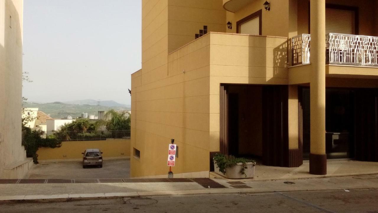 Diana Apartment Valderice Dış mekan fotoğraf